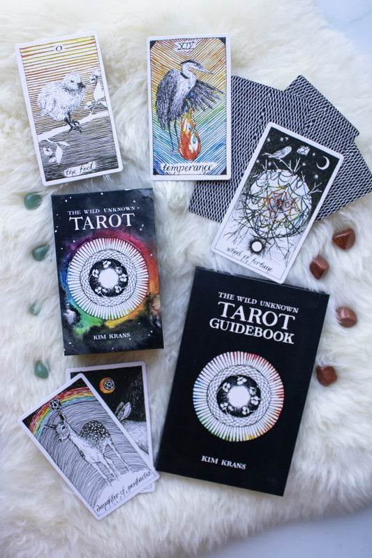 The Wild Unknown Tarot Deck and Guidebook (Official Keepsake Box Set)