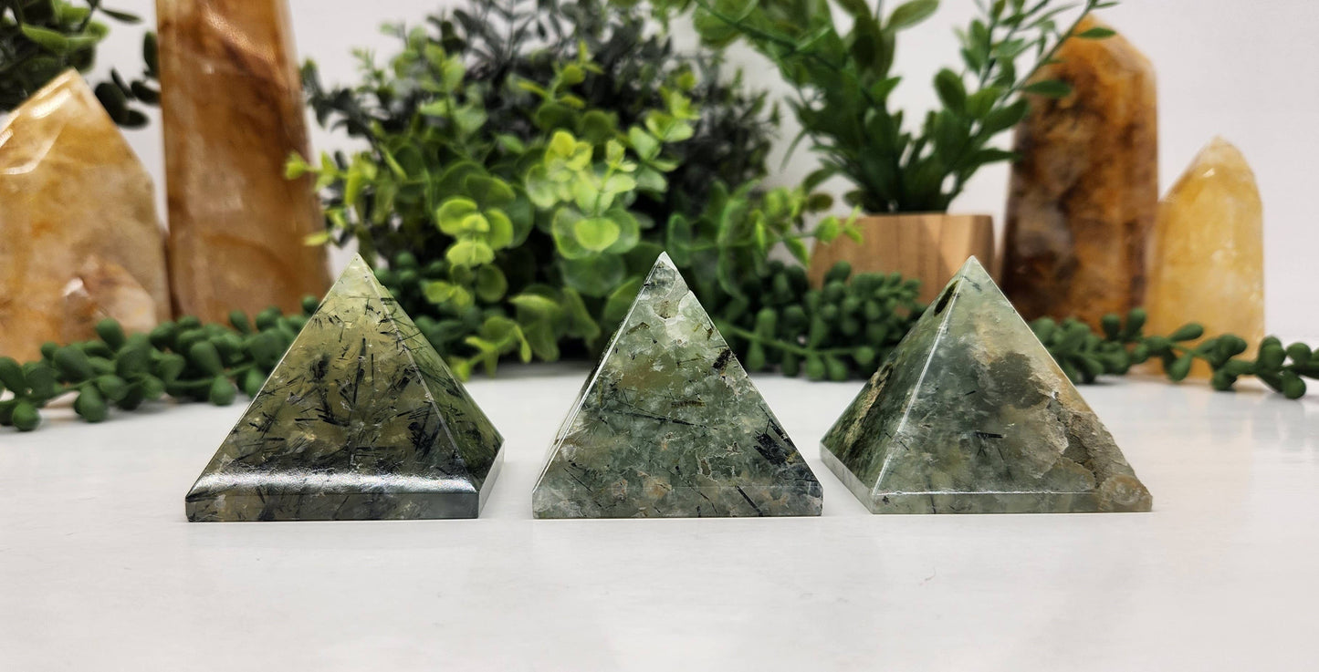 Prehnite Pyramid